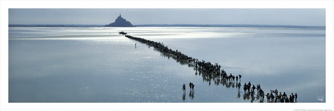 Photo Pilgrimage to Mont-Saint-Michel - Normandy par Philip Plisson