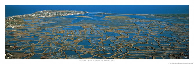 Photo The salt marshes of Guérande, Loire Atlantique par Philip Plisson
