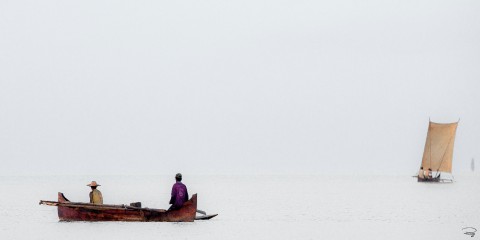 Photo Canoe fishing, Madagascar par Philip Plisson